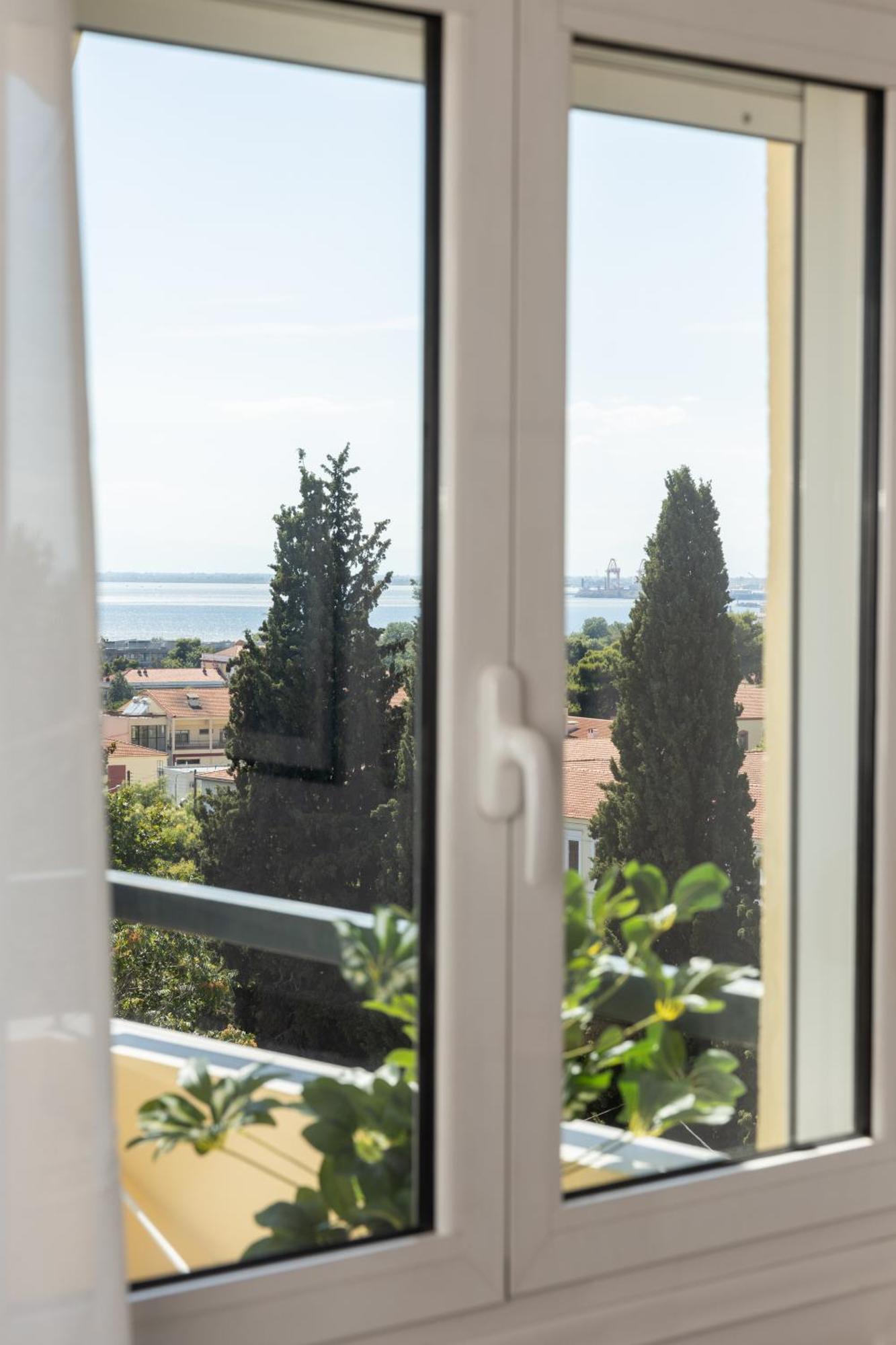 Urban Colors Apartments By Binobi! Tessalónica Exterior foto